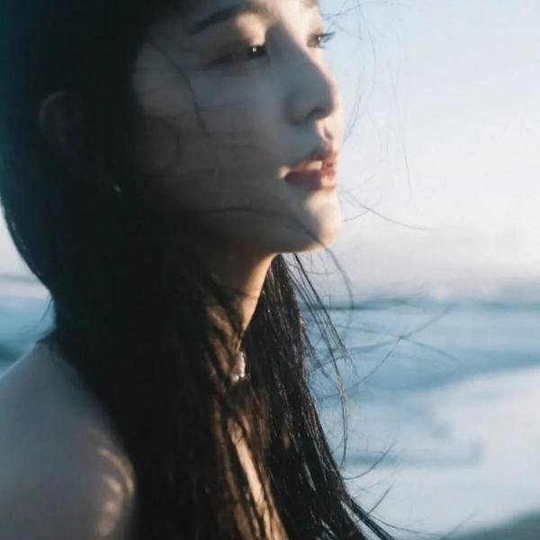 特维和他的七个女儿